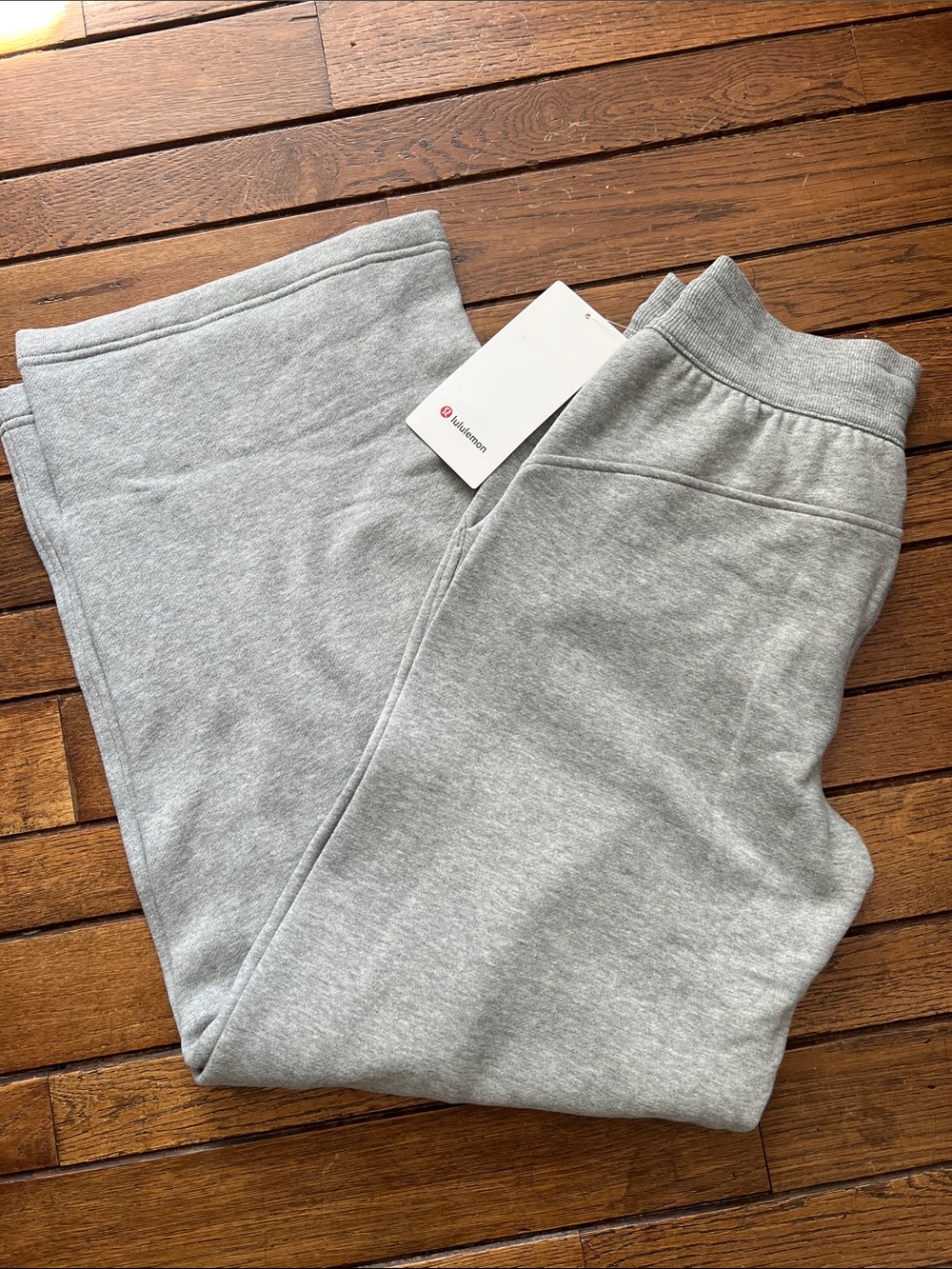 Lululemon Heather Grey Scuba Wide Leg Sweatpants Size XS New With Tags